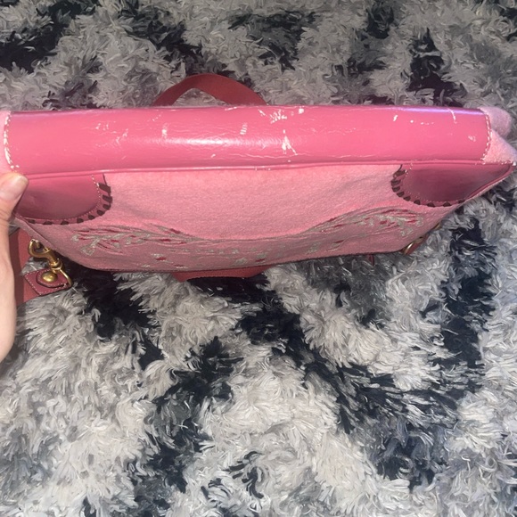 Y2K Juicy Couture laptop crossbody with zip pockets: so cute!!! - Picture 7 of 7